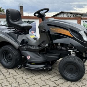 Black Edition Pro 227/102 Twin H 4WD - Made by Stiga inkl. TK520 Kehrmaschine – Bild 9