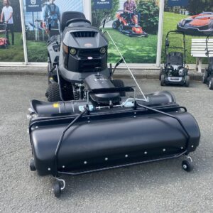 Black Edition Rasentraktor BL 295/106 Twin HB by Efco mit Kehrmaschine TK520 – Bild 7