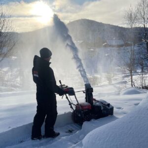 Cramer 82SN61 Akku Schneefräse zweistufig – Bild 12