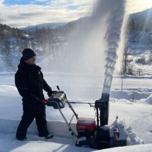 Cramer Schneefräse 82SN61 inkl. 2x Akku und 1x Ladegerät – Bild 23