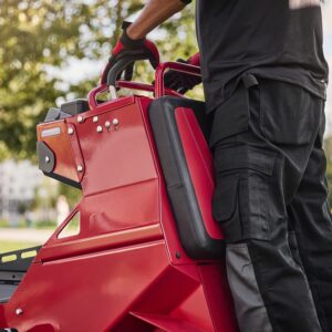 Cramer Optimus ZTCS92 Zero Turn Stand-On 92cm 8 kWh – Bild 26