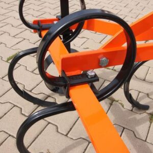 Grubber / Kultivator mit Rad – Bild 3