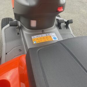 Husqvarna Rasentraktor TS 114 inkl. Winterpaket 110 – Bild 9