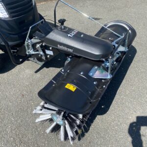 Black Edition Rasentraktor Pro 225/92 Twin H mit Kehrmaschine – Bild 11