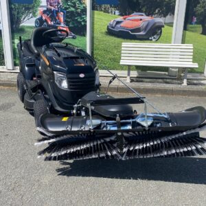 Black Edition Rasentraktor Pro 225/92 Twin H mit Kehrmaschine