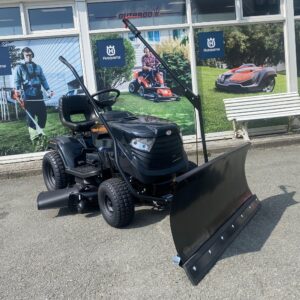 BLACK EDITION Rasentraktor PRO 228/108 Twin HS mit Winterpaket 120 Plus – Bild 8