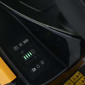 STIGA Tornado 598e Akku-Rasentraktor - Experience – Bild 4